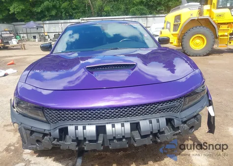 2023 Dodge Charger R/T z USA, uszkodzony, nr VIN 2C3CDXCTXPH689989